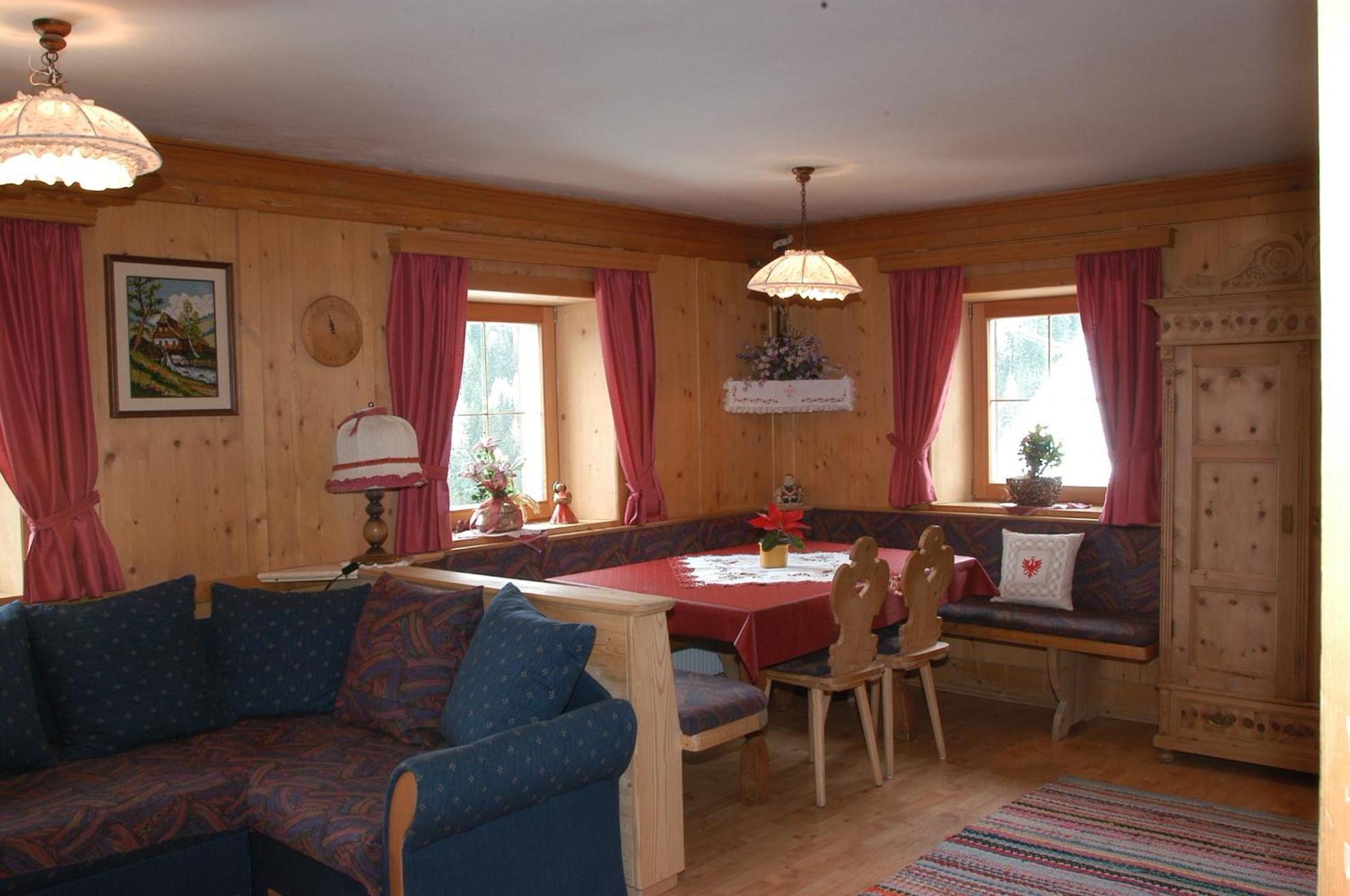 Oberschoellberghof Lutago Pokoj fotografie